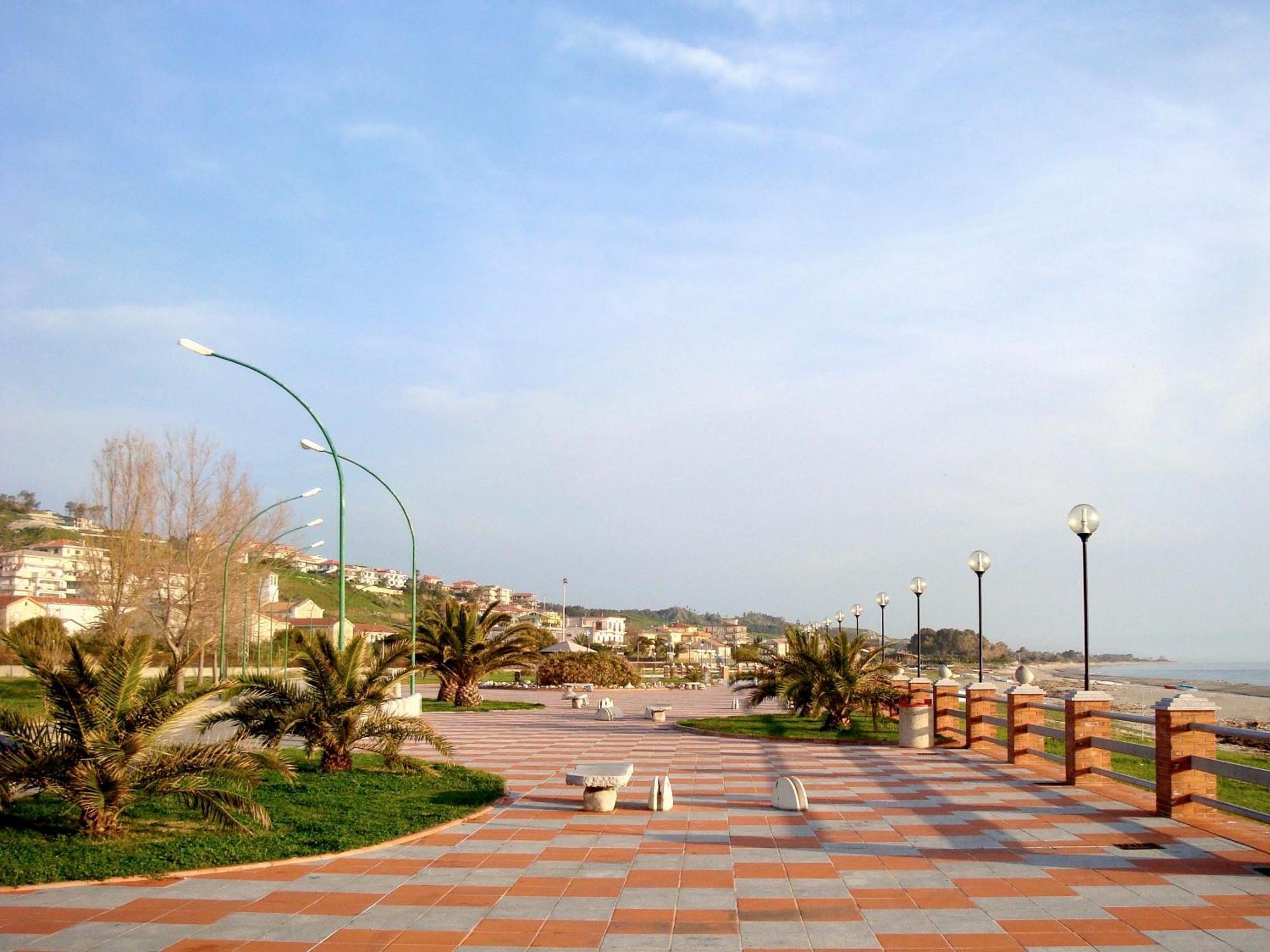 Alba Serena Santa Caterina Dello Ionio Marina Exterior foto